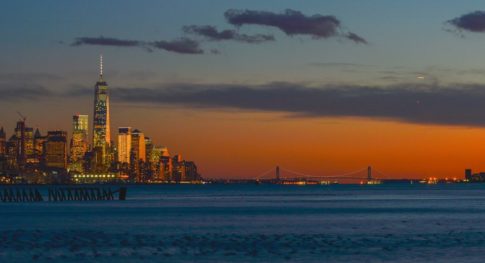 Alfredo Sánchez_Anochecer en Lower Manhattan