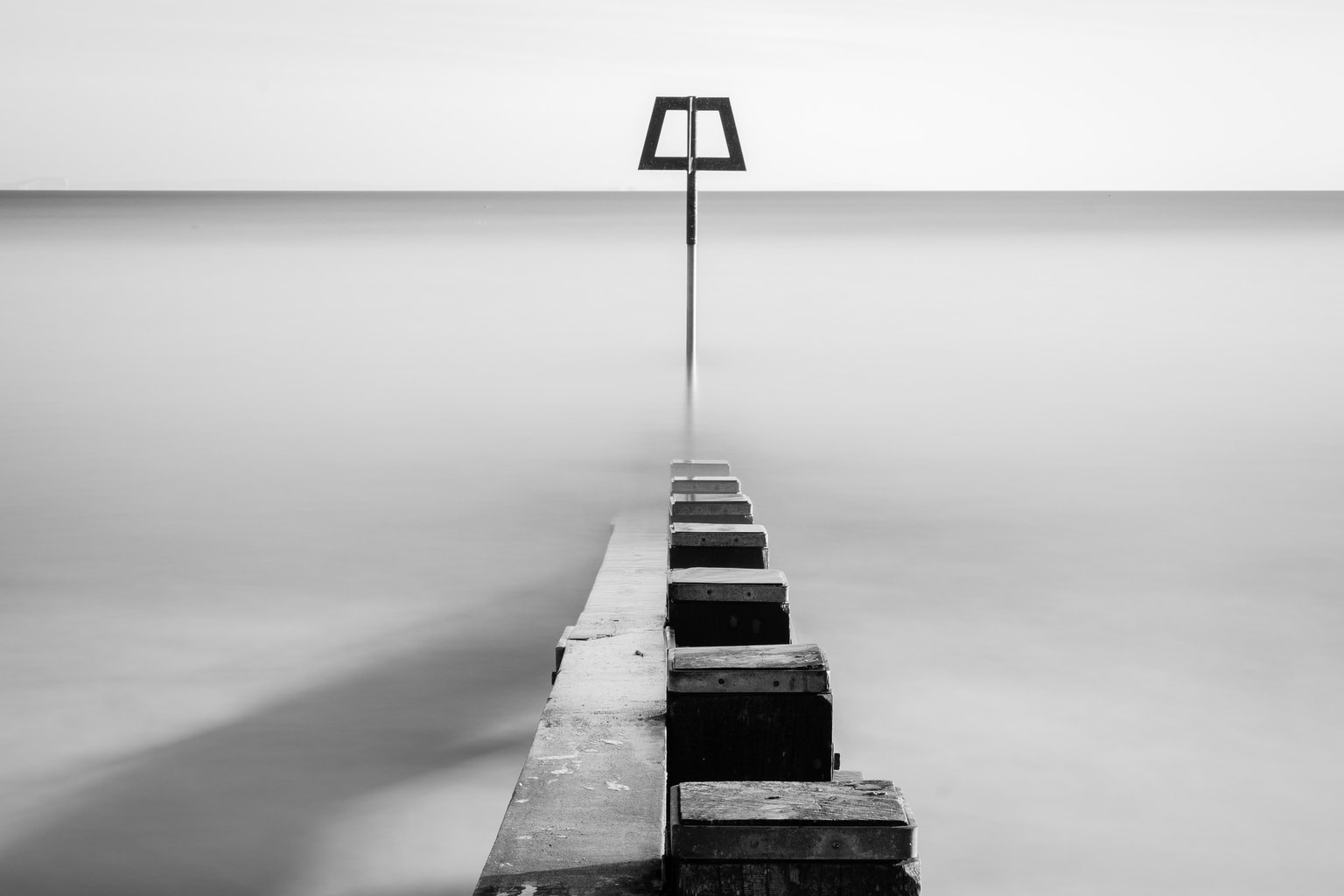 Sea, long exposure and black and white, a winning combination