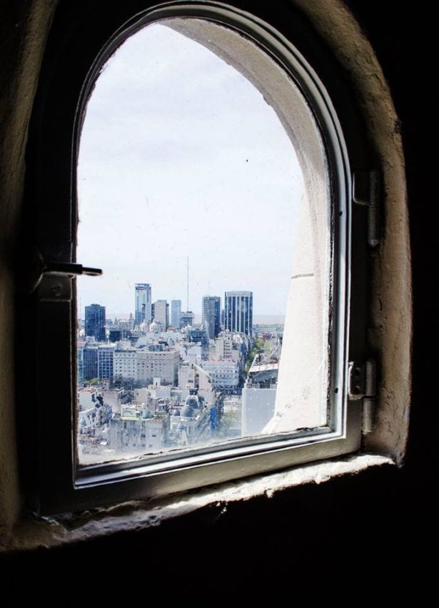 Carlos Goyeneche_Contraste