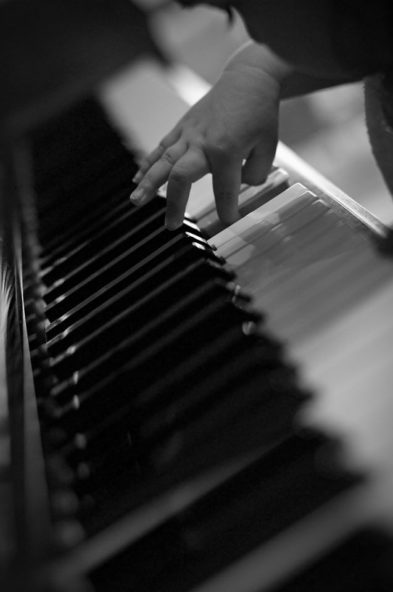 Adriana Martínez_Pequeñas manos, grandes instrumentos