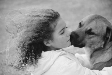 Maga Vidiella_Besos perrunos