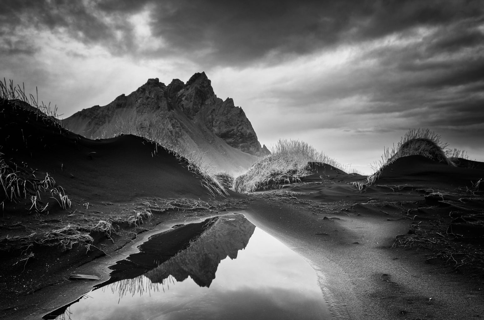 El blanco y negro también existe en paisajes