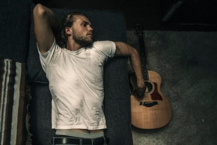 Miguel Blazquez_La guitarra de Tylerç