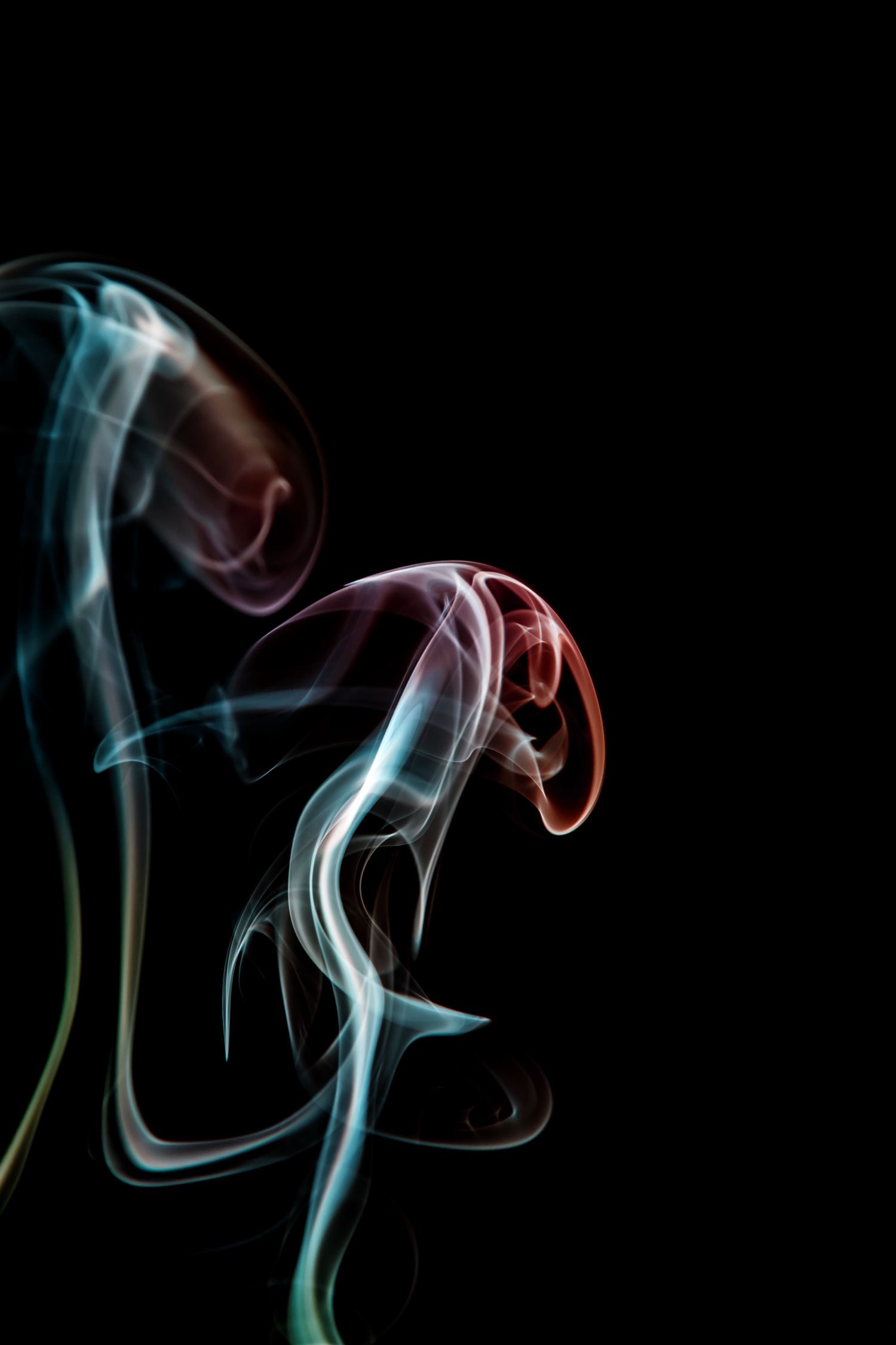 low key smoke photography