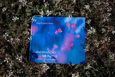 Libro de Uge Fuertes en la hierba