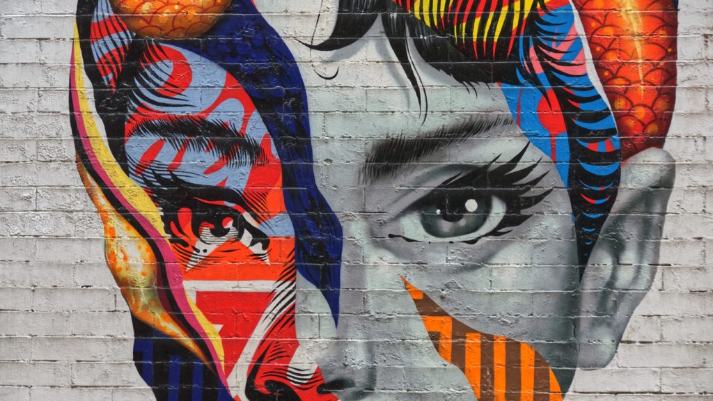 contrast wall