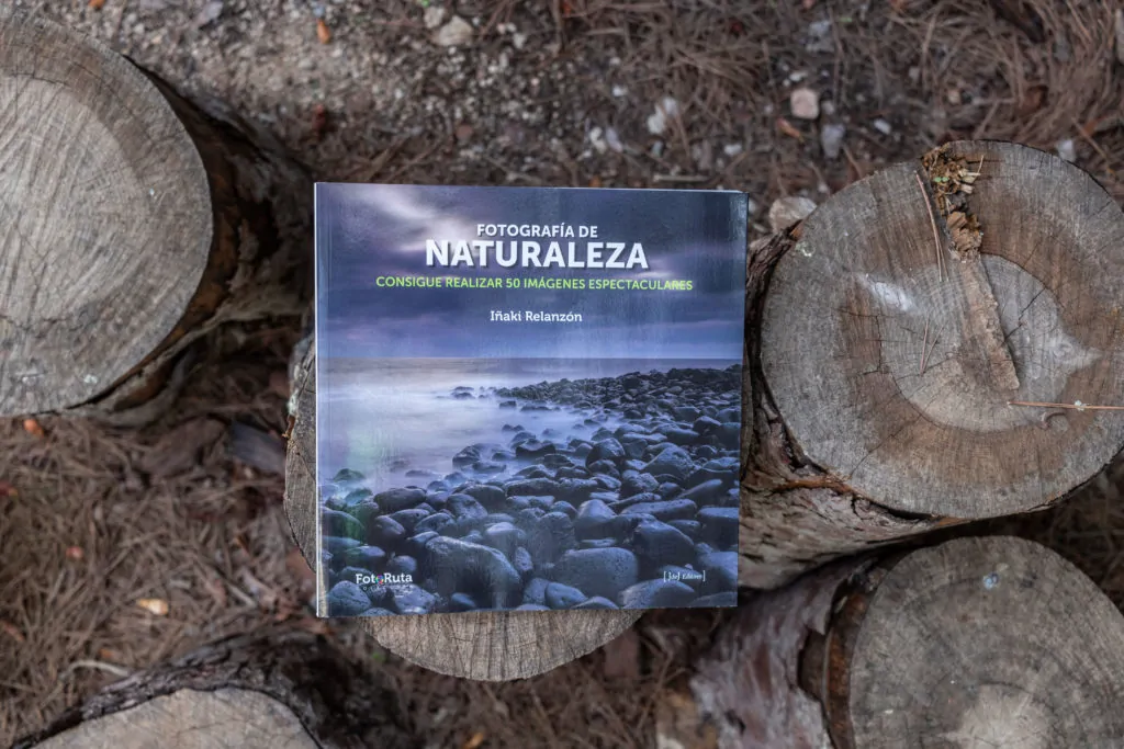 libro Fotografía de naturaleza sobre troncos de árboles