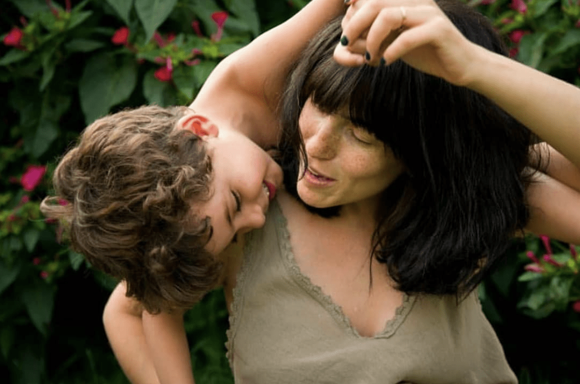 Foto de madre e hijo ganadora fotoreto49