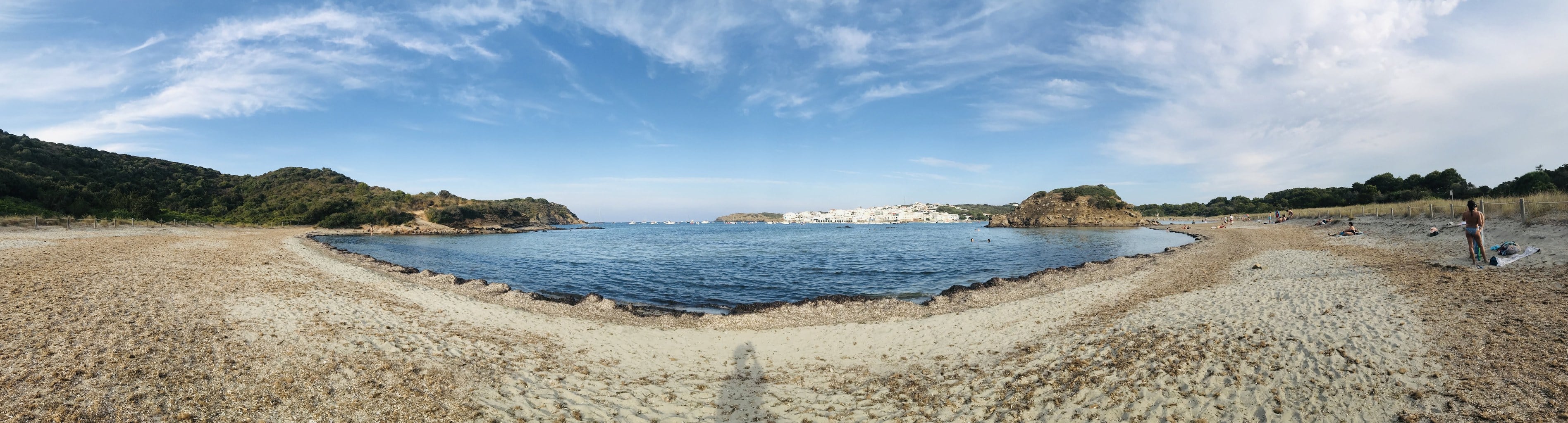 Playa fotografiada con móvil en formato panorámico