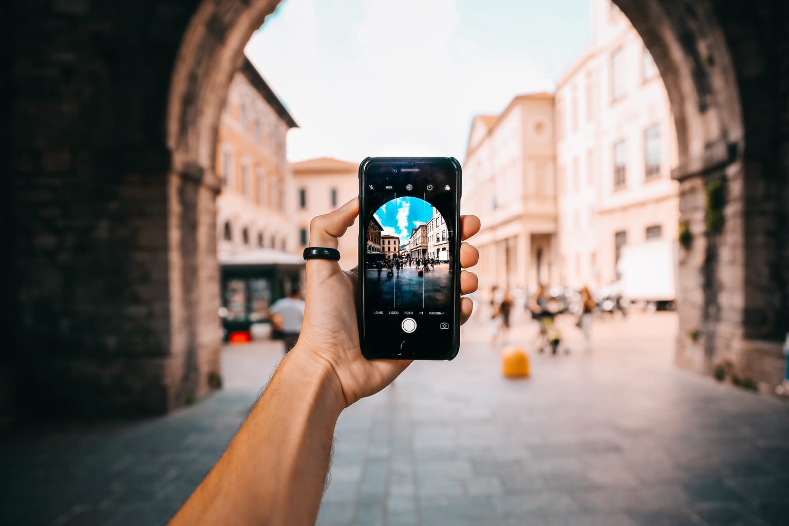 Saca el máximo potencial de vídeo de tu cámara fotográfica: consejos para  invertir en accesorios