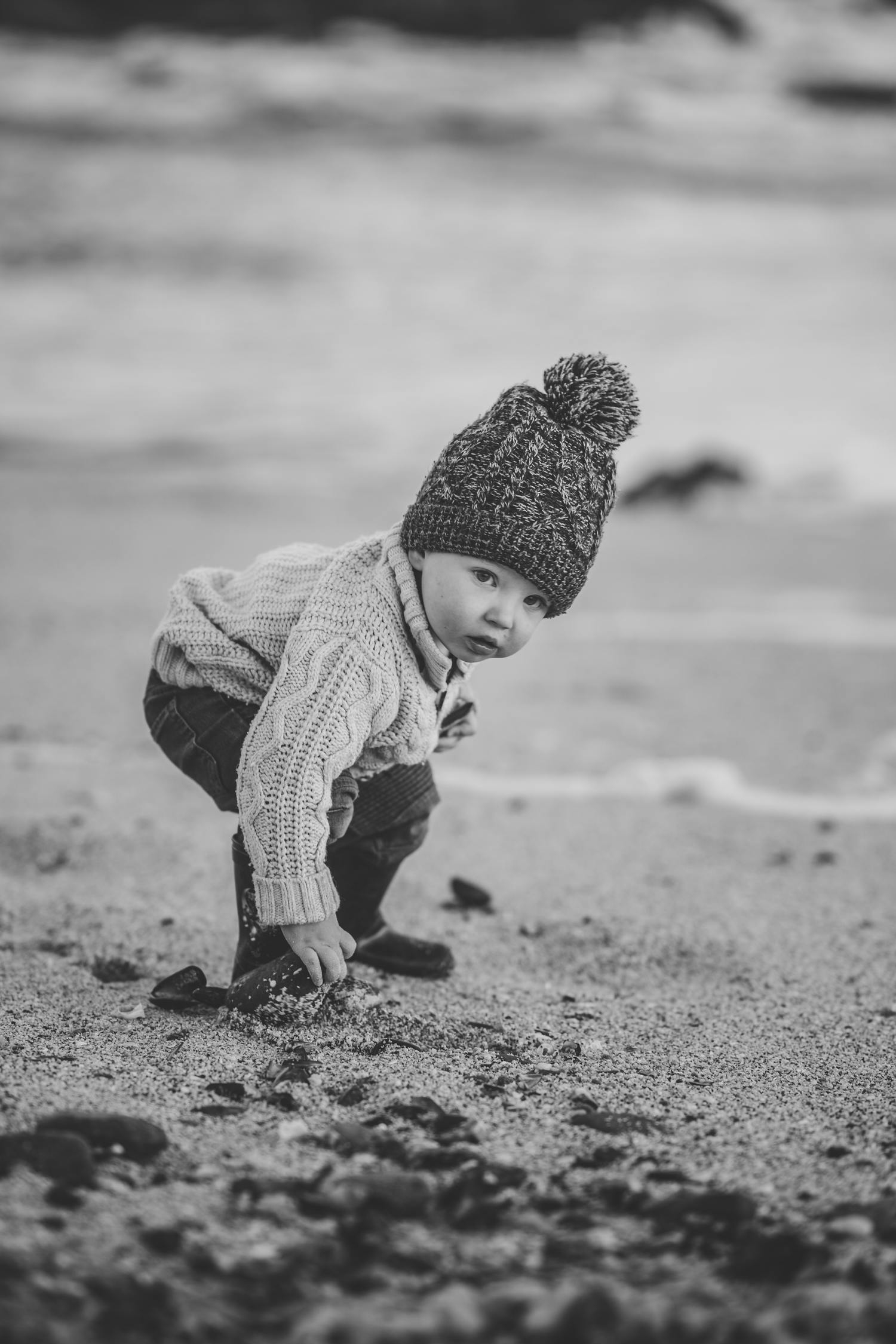 baby black and white photography
