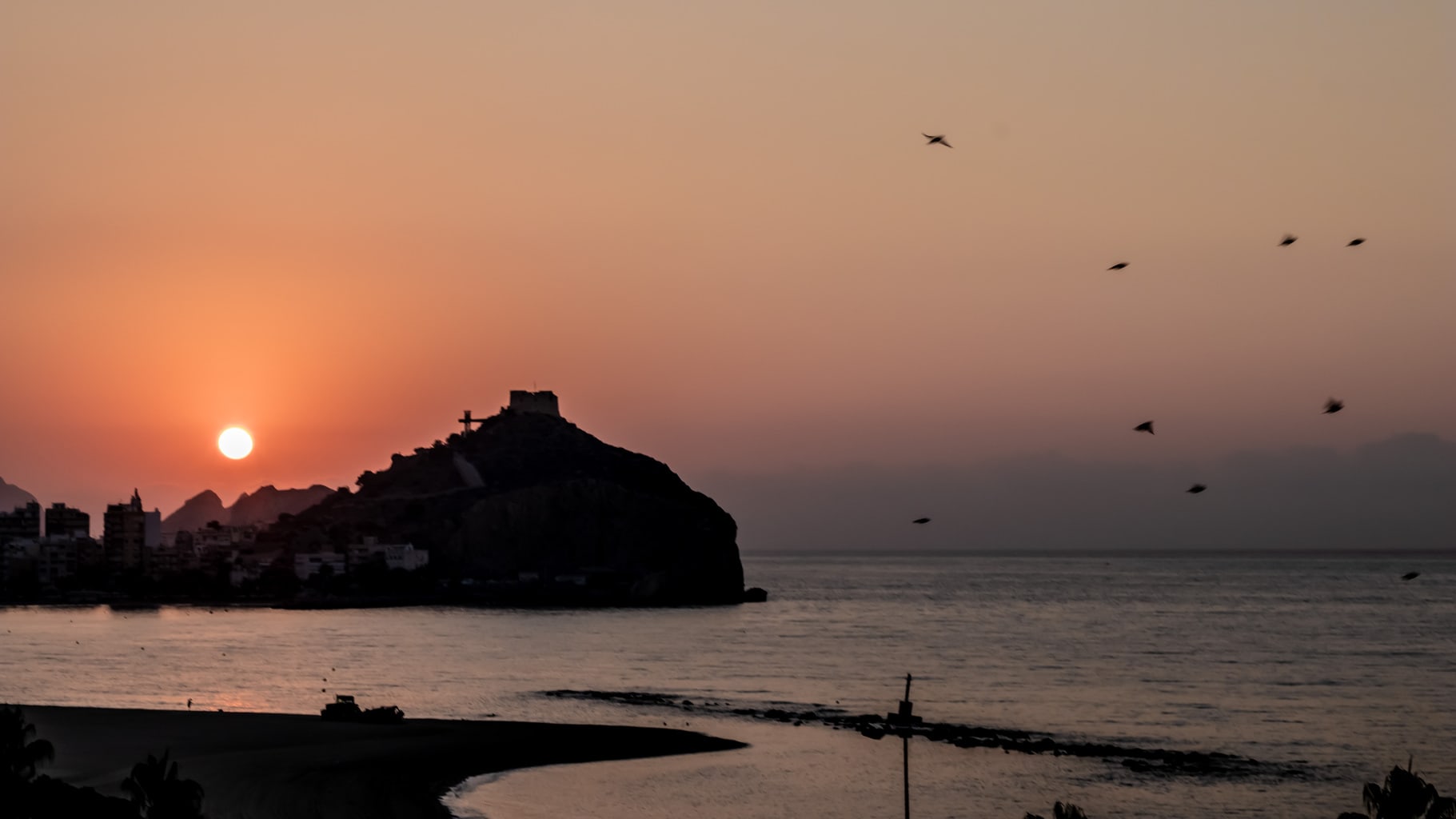 Amanecer recortado en Lightroom con relación de aspecto 16:9
