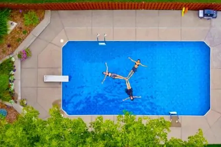 piscina vista desde arriba