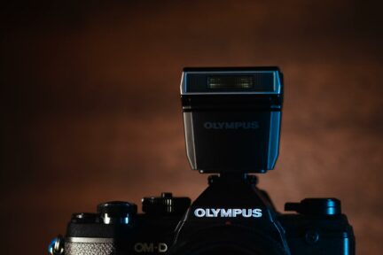 Cámara Olympus con flash