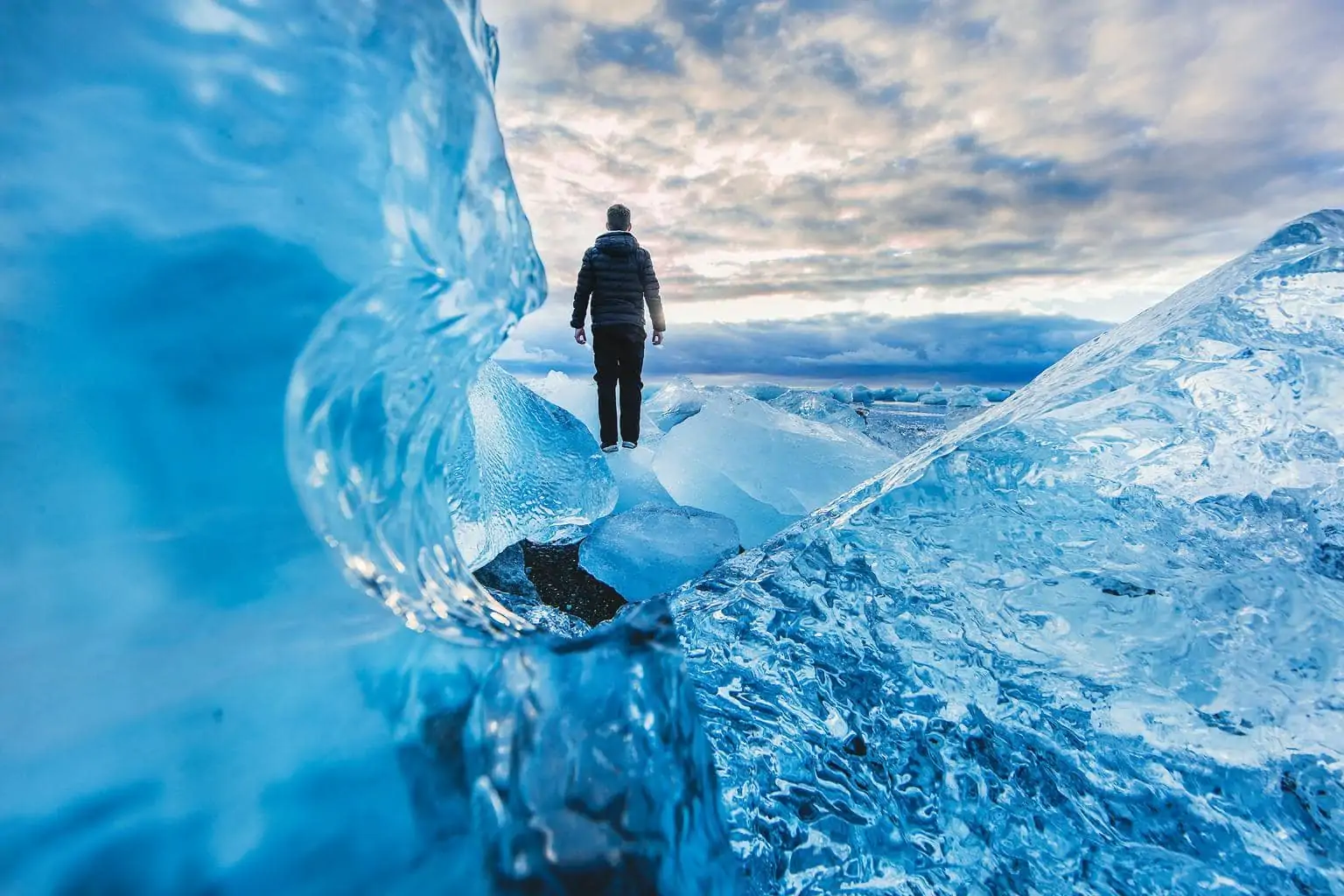 persona hielo naturaleza