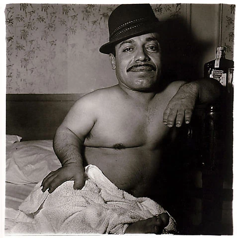 hombre diane arbus