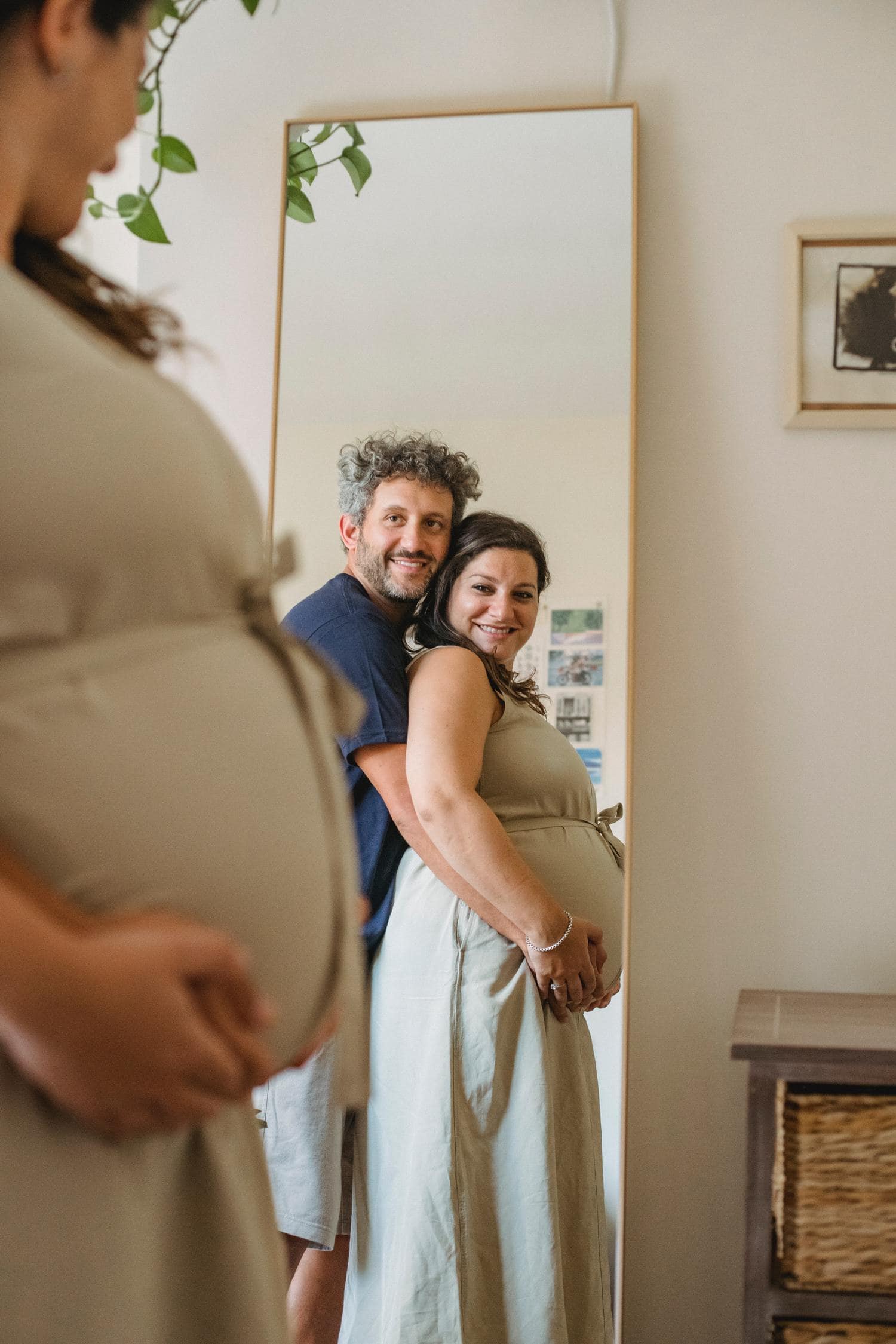 pareja embarazada