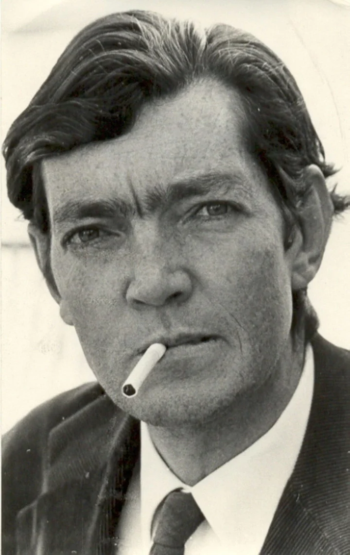 retrato de Julio cortázar realizado por Sara Facio