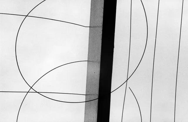 abstracto ernst haas blanco y negro