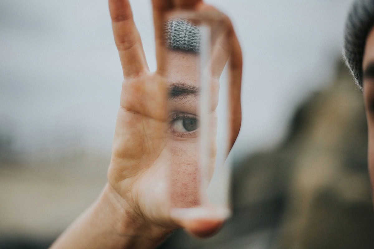 fotografía artística con espejos rotos