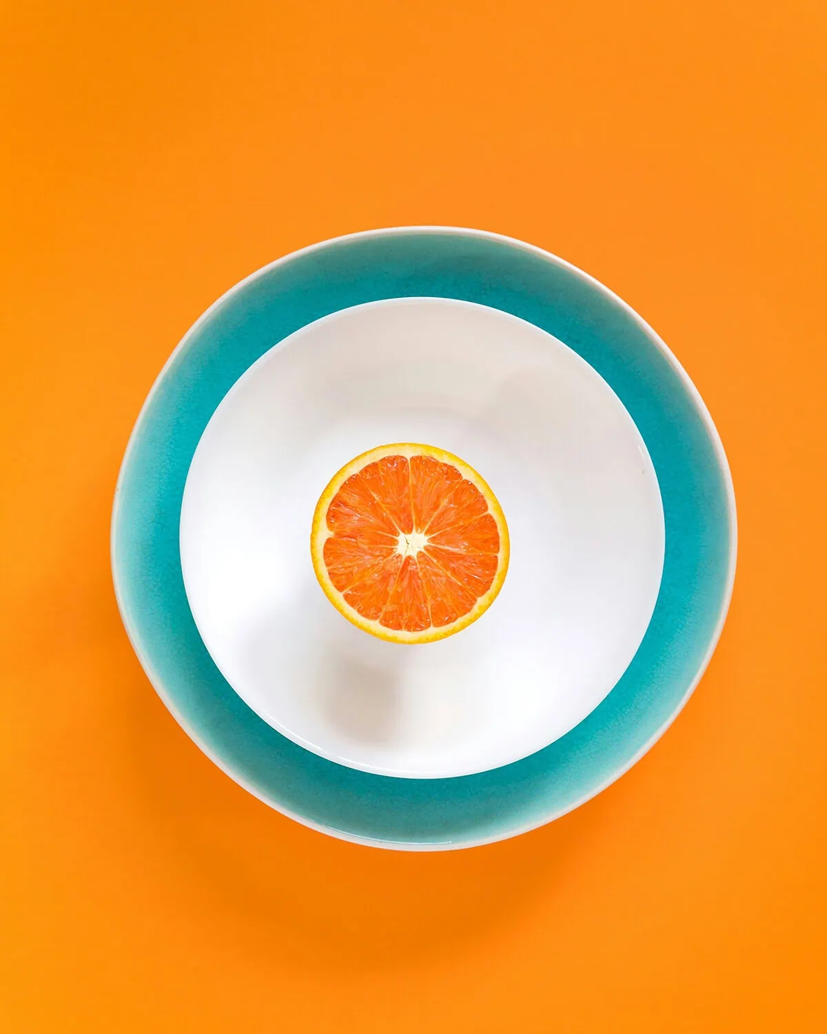 Paleta cromática naranja y azul